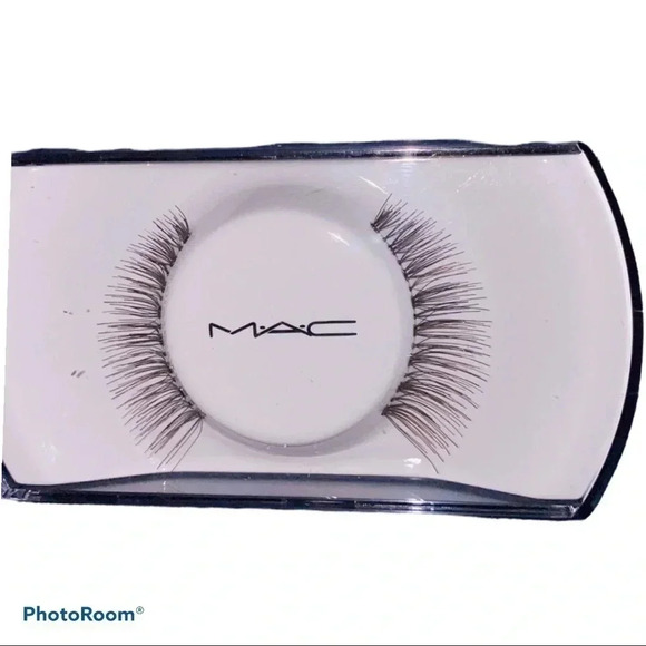 Mac  eyelashes New - Picture 1 of 6